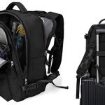 mochila de viaje avion